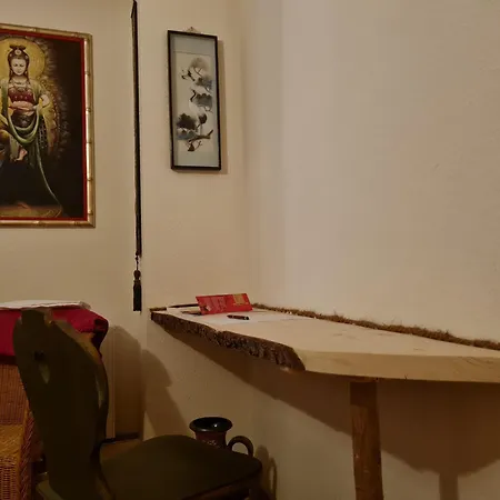 Seminarhaus Arya Maitreya * Kaufbeuren