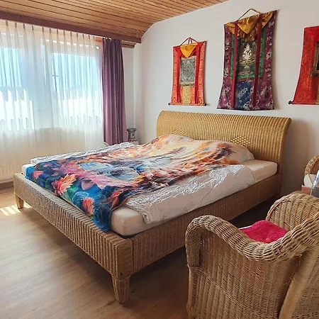Otel Seminarhaus Arya Maitreya