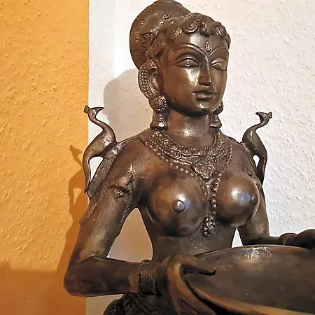 Seminarhaus Arya Maitreya ホテル カウフボイレン