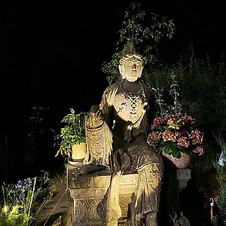 Seminarhaus Arya Maitreya