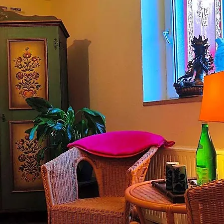 酒店 Seminarhaus Arya Maitreya
