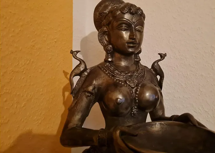 Seminarhaus Arya Maitreya